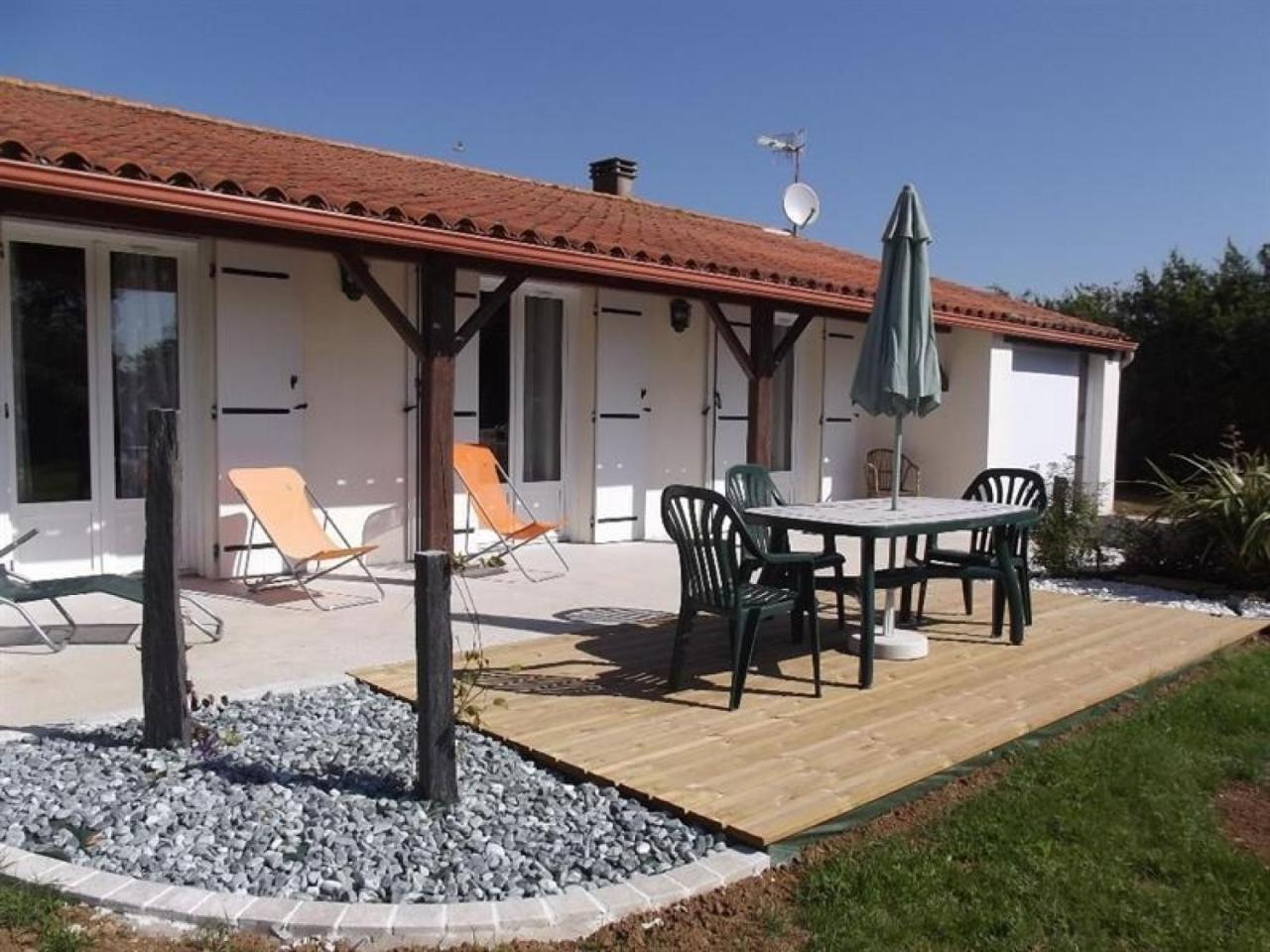 Maison Familiale Avec Jardin, Proche Plages Et Wifi - Fr-1-357-89 La Jonchere Exterior photo
